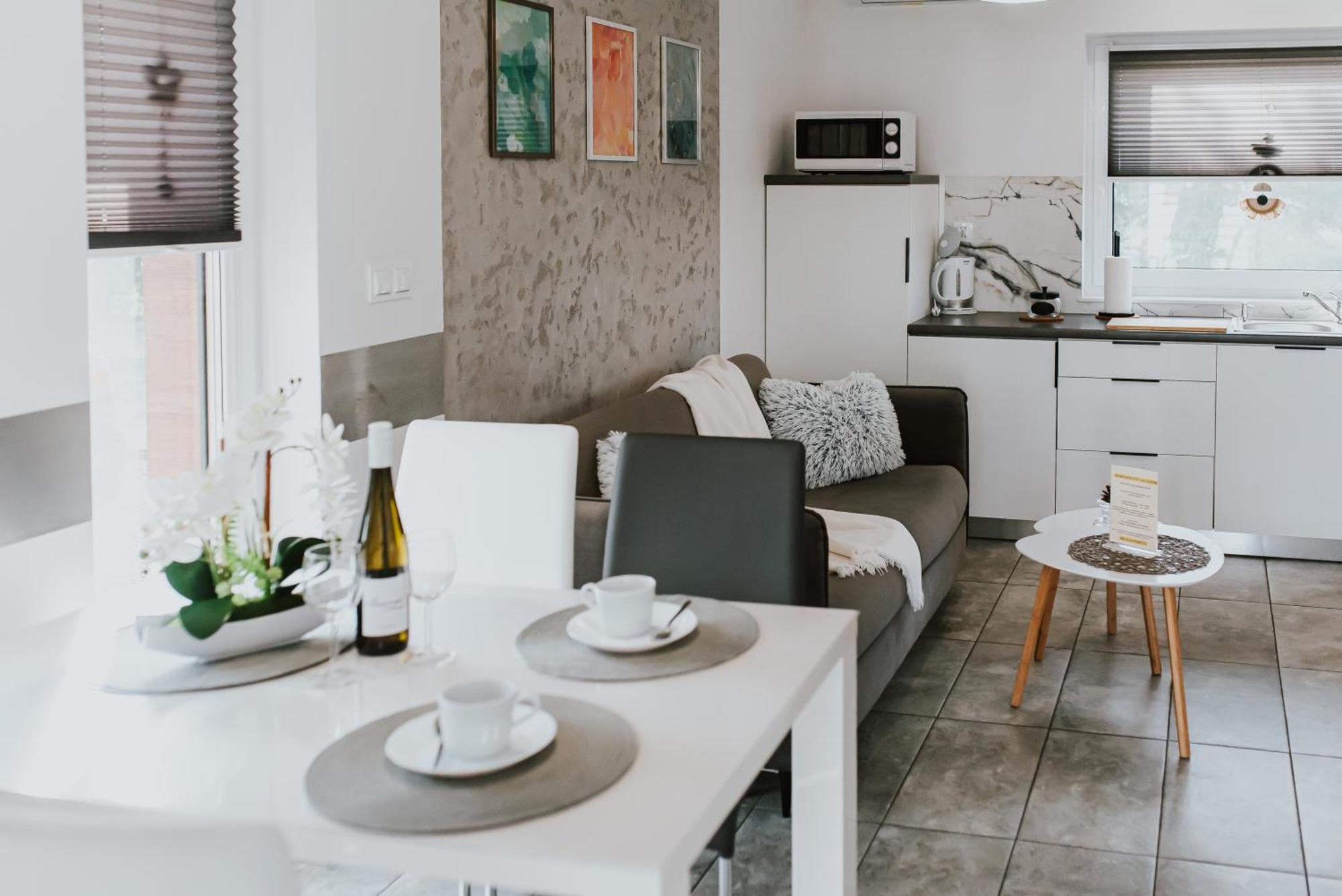 Apartamenty Las Zator Bagian luar foto